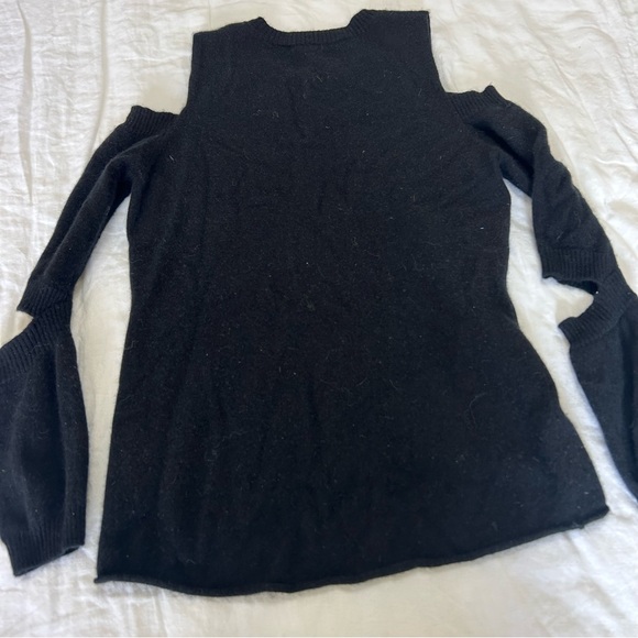 Generation Love cashmere Black cold shoulder sweater size XS - Picture 2 of 12